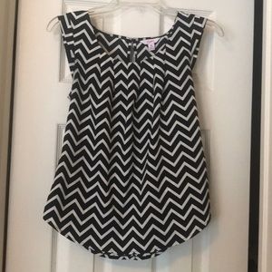 Candie’s chevron tank top